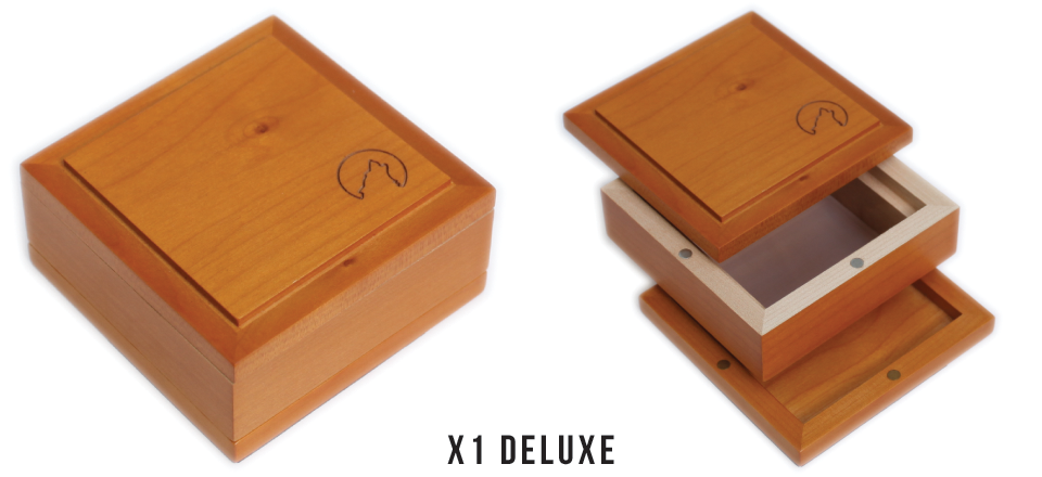 X1 Deluxe - 10 см х 10 см х 5 см
