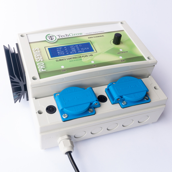 TechGrow Clima Control Plus (климат-контроллер для гроубоксов и теплиц)