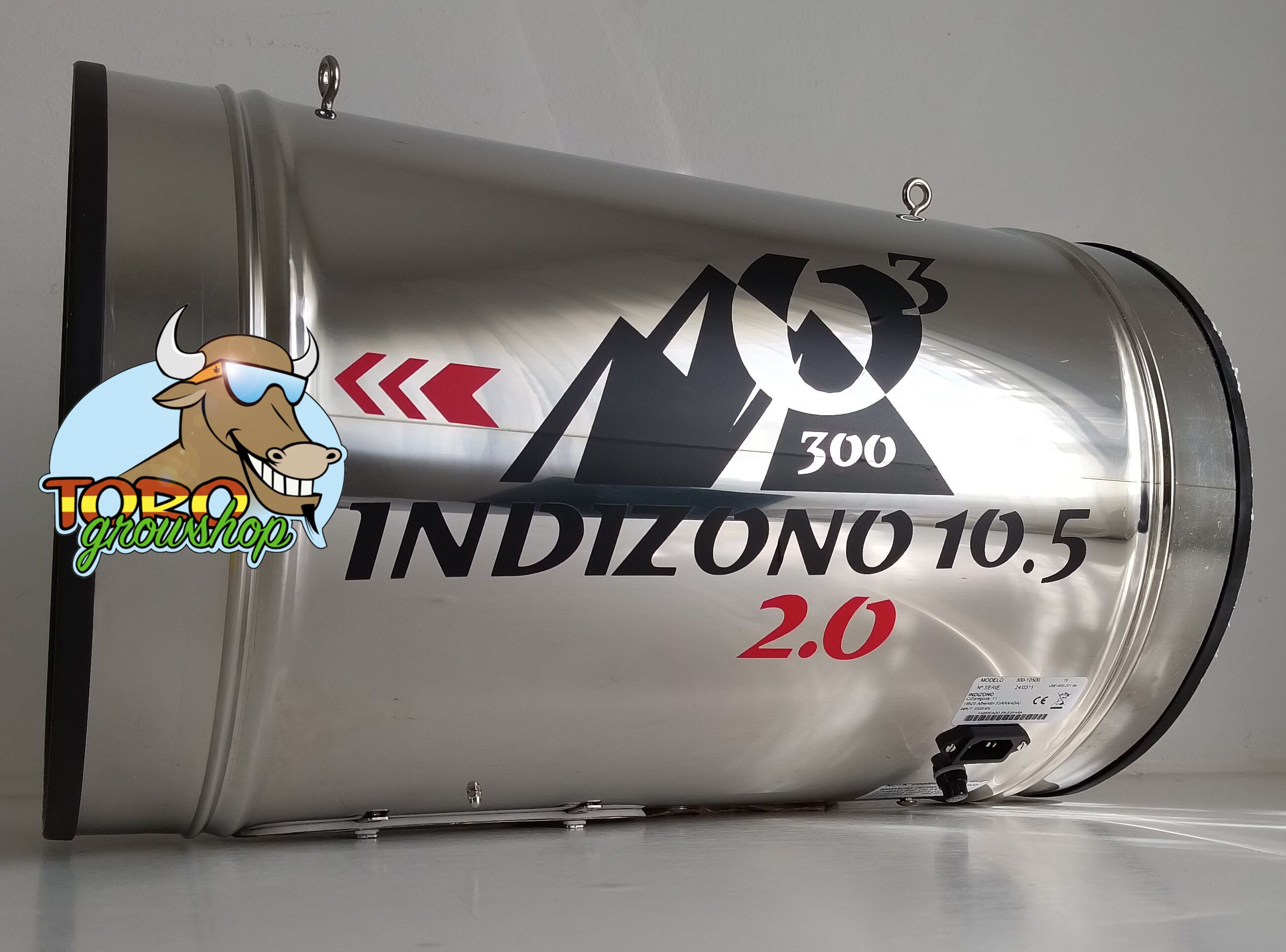 Indizono 2.0 с дверцей - встраиваемые в воздуховод озонаторы для очистки воздуха и устранения запахов