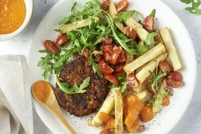 Vegetarische schotel met frietjes