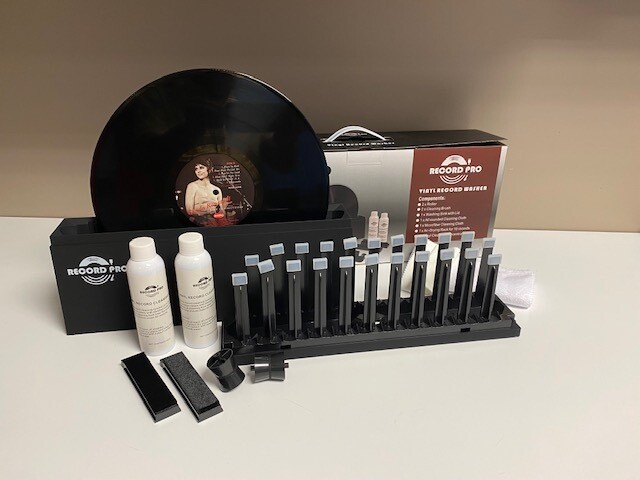 Turntable Record Cleaning Kit Turntable Record Cleaning Kit