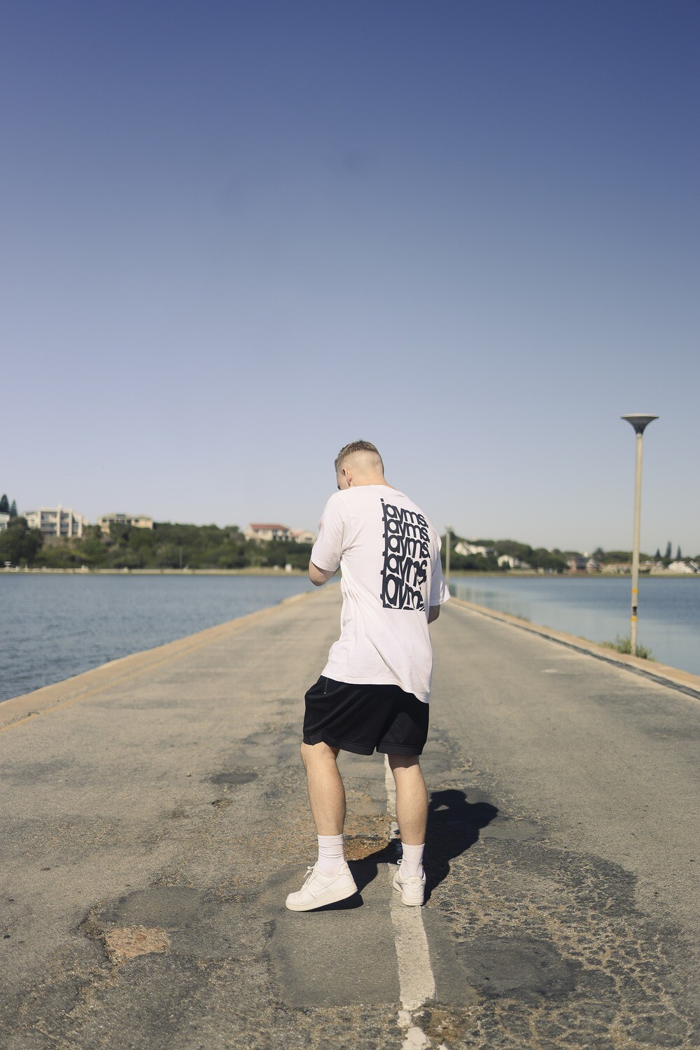 &quot;MELT&quot; T-SHIRT