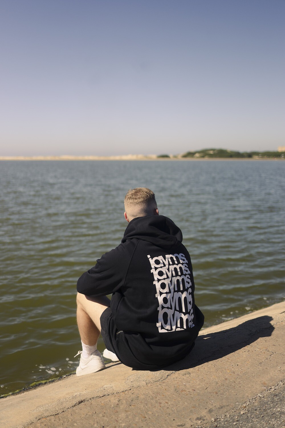 &quot;MELT&quot; HOODIE