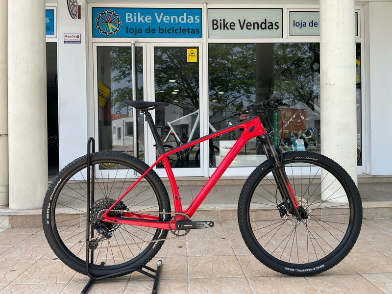 Scott Scale 940 - Red Scott Scale 940 - Red