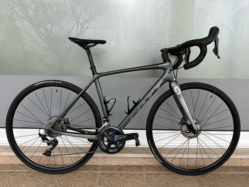 Bicicleta Scott Addict (S)