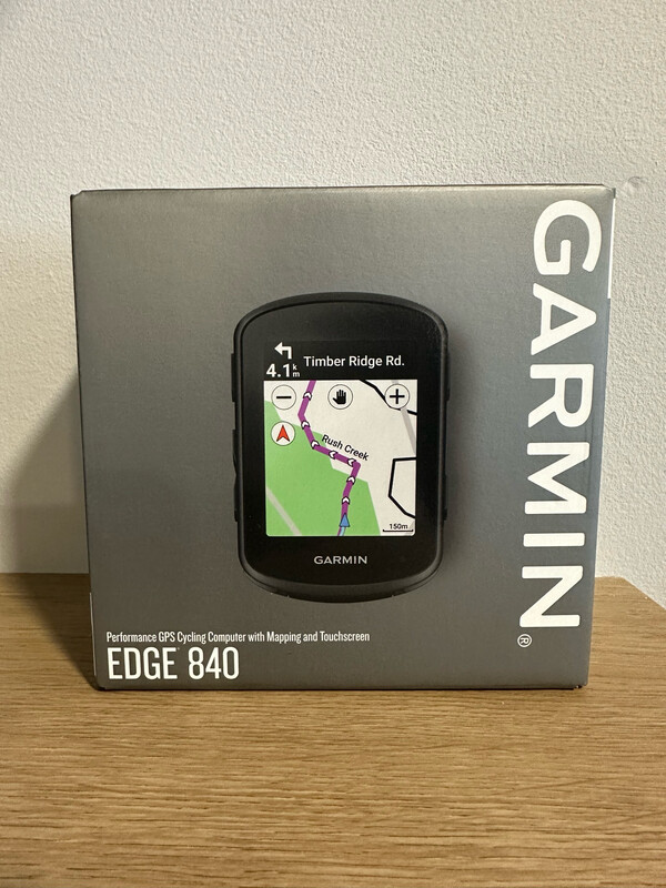 Garmin Edge 840 Garmin Edge 840