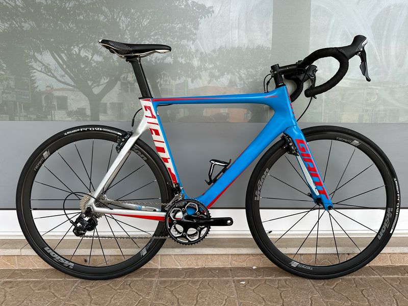 Bicicleta Giant Propel (L)