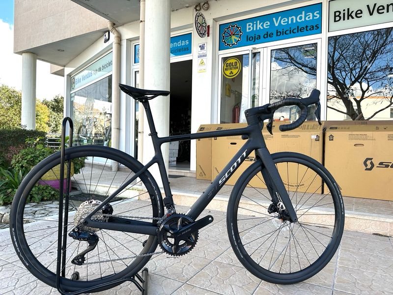 Scott Addict 40 Preto - Coleção 2025