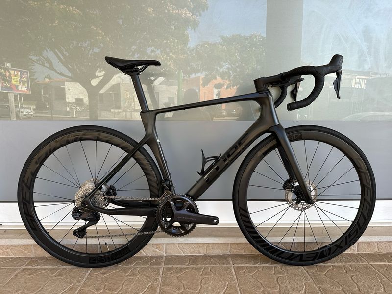 Bicicleta Cube di2