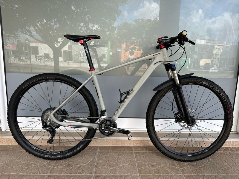 Bicicleta Berg - Bem equipada