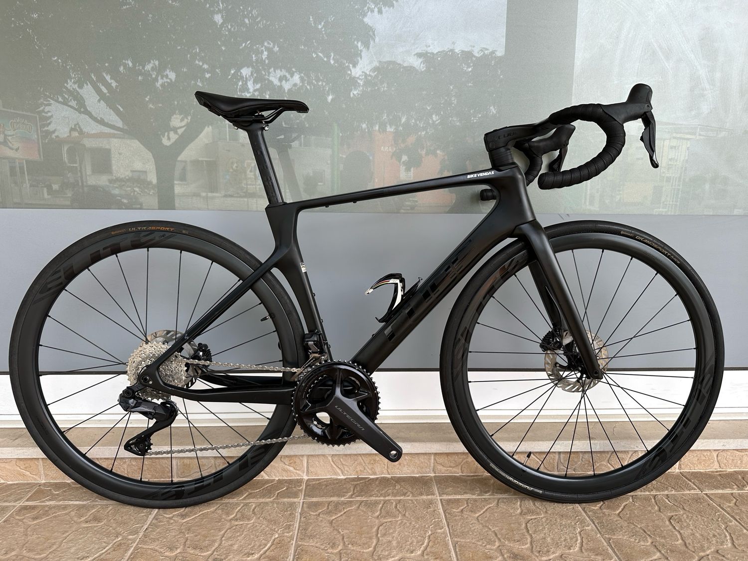 Bicicleta cube (S)