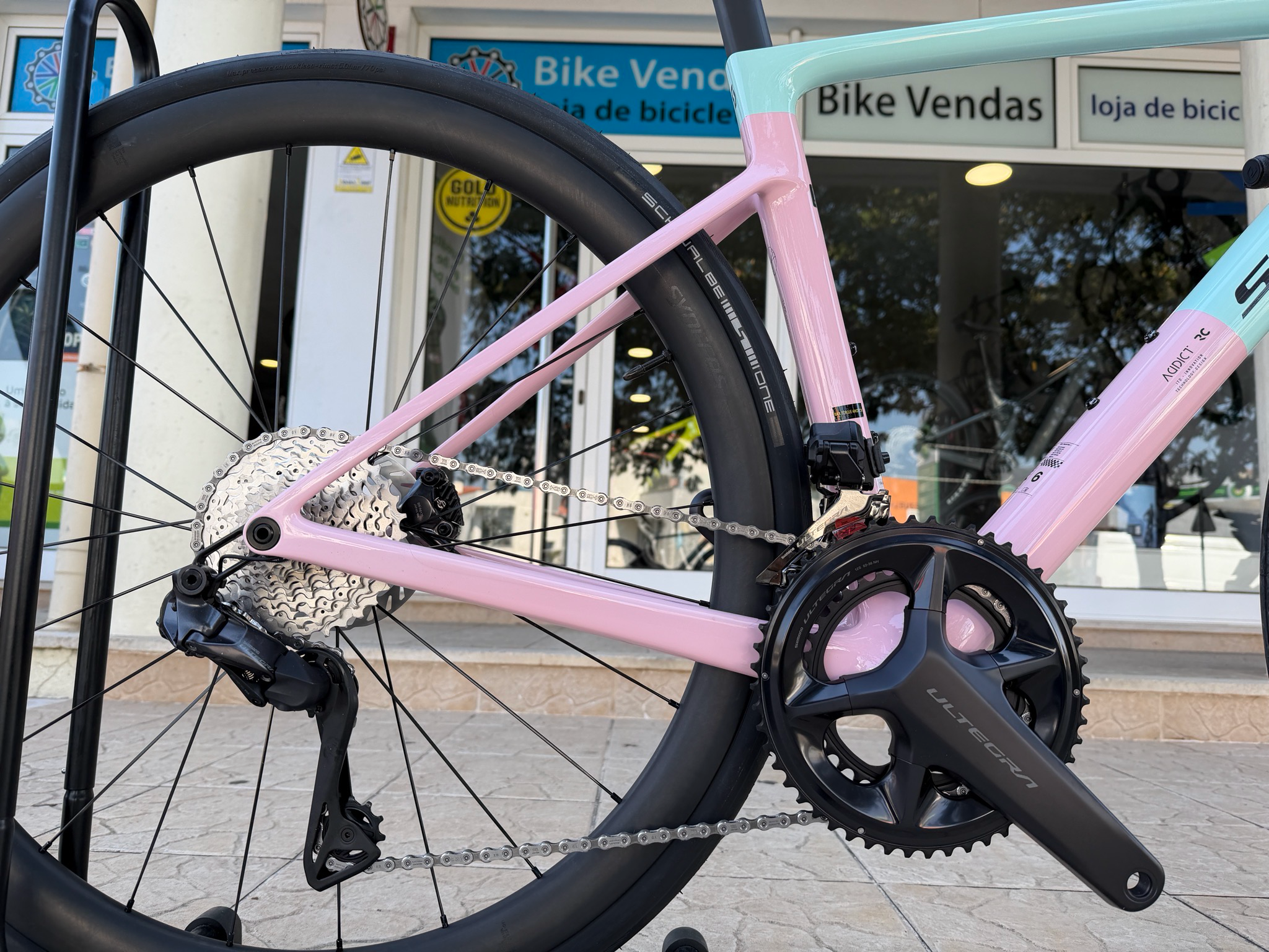 Scott Addict RC 10 - Gelado