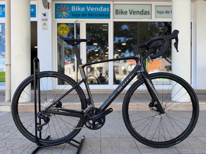 Scott Addict 40 - Coleção 2026 Scott Addict 40 - Coleção 2026