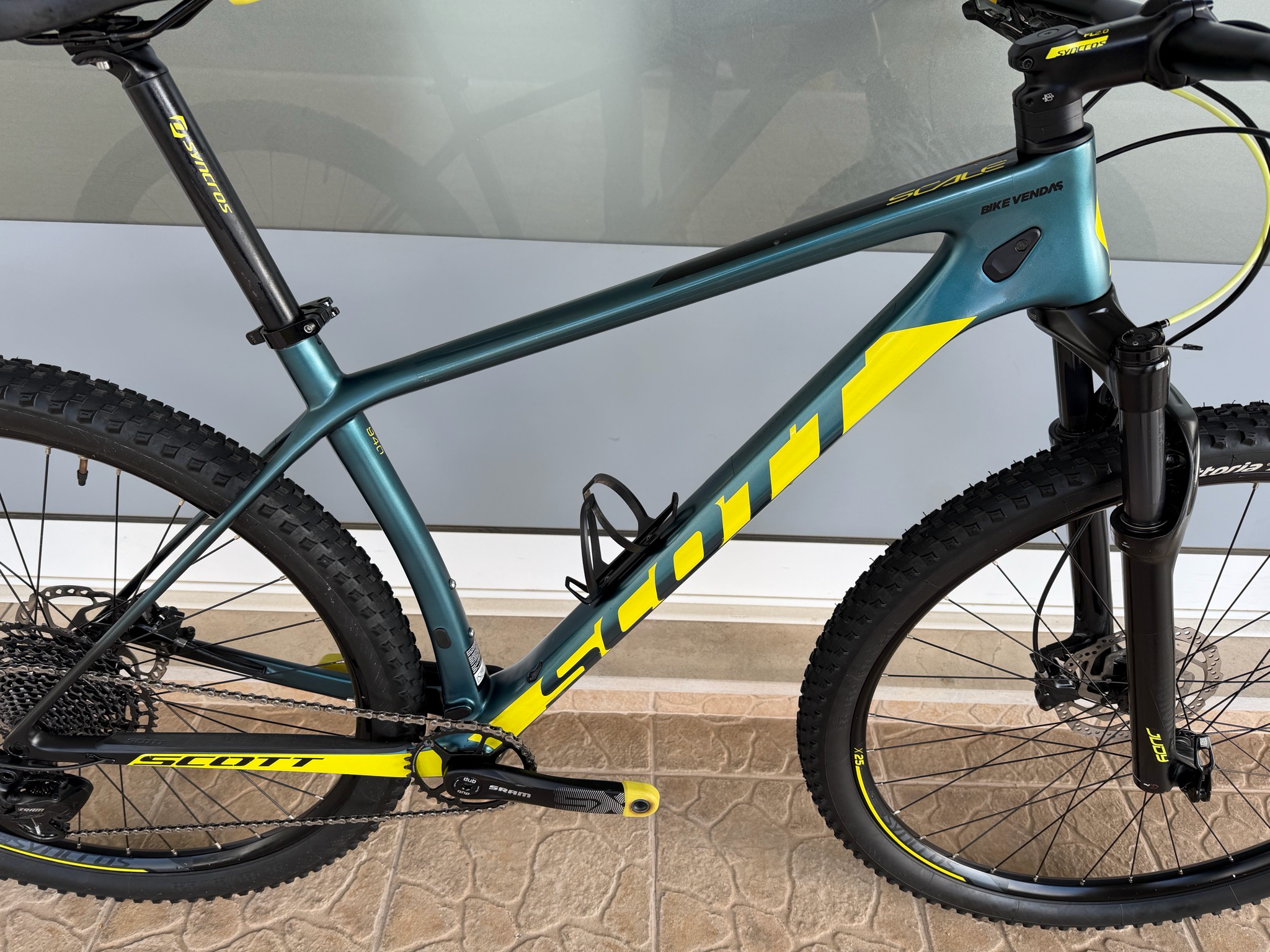 Scott Scale 29 (L)