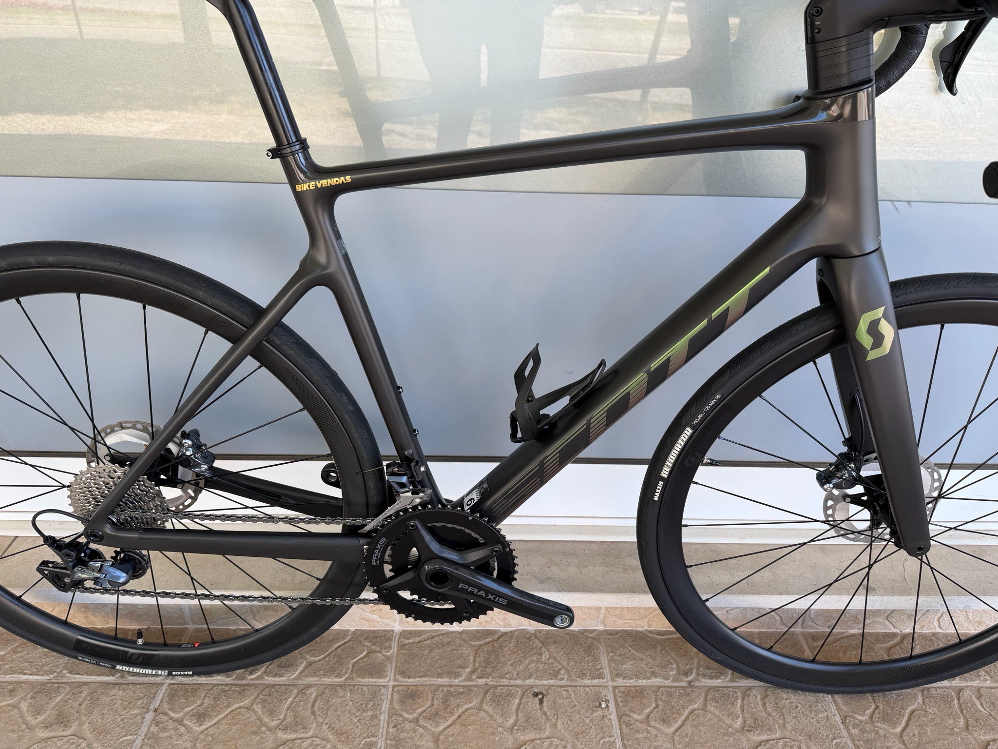 Bicicleta Scott Addict (L/56)