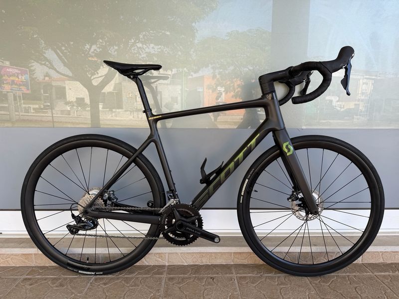 Bicicleta Scott Addict (L/56)
