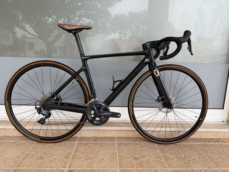 Bicicleta Scott Addict RC (S)