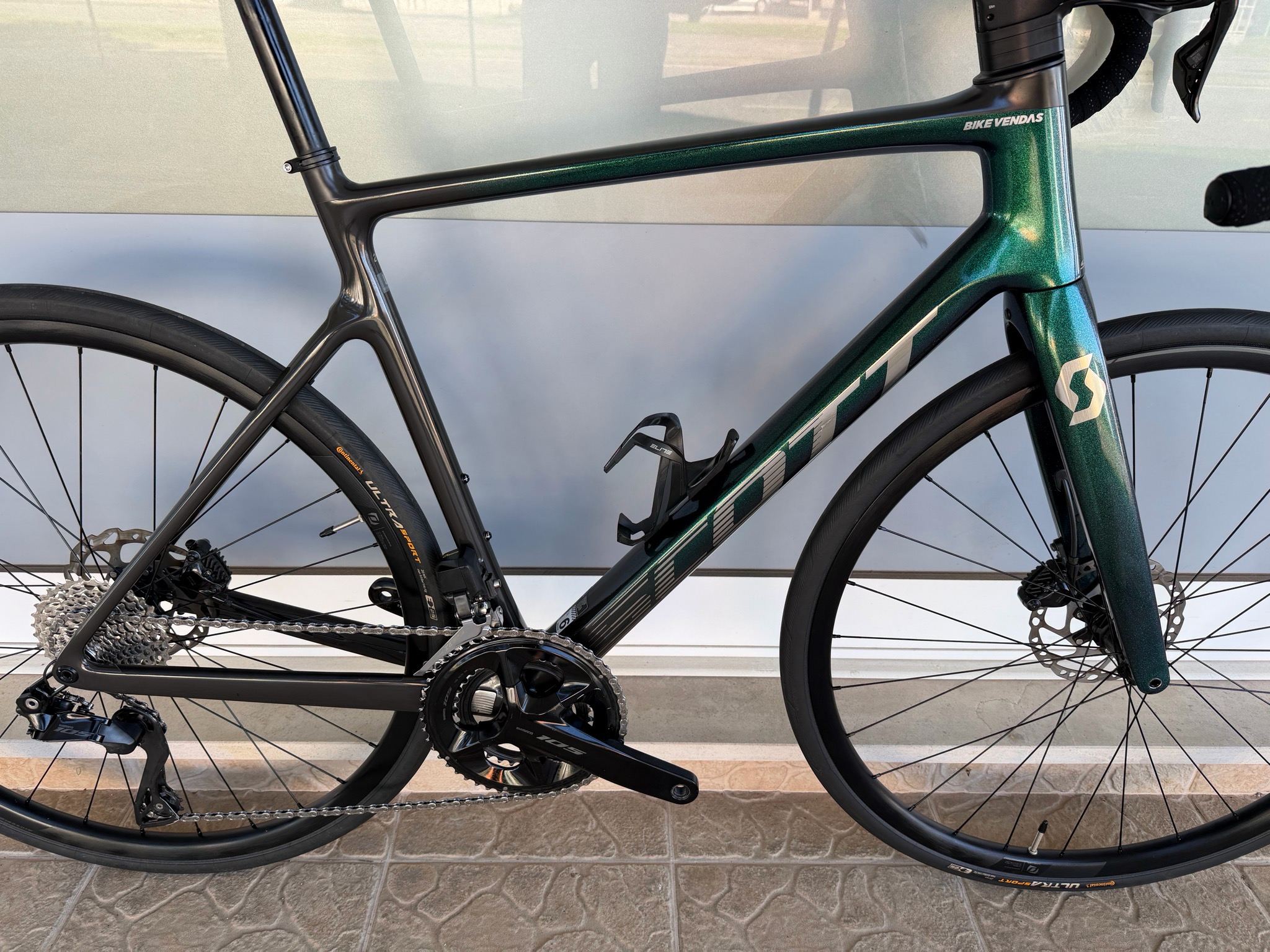 Bicicleta Scott Addict (L)