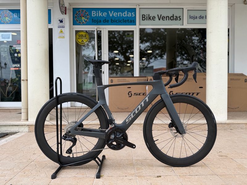 Scott Foil RC 20 - Carbon Grey Scott Foil RC 20 - Carbon Grey