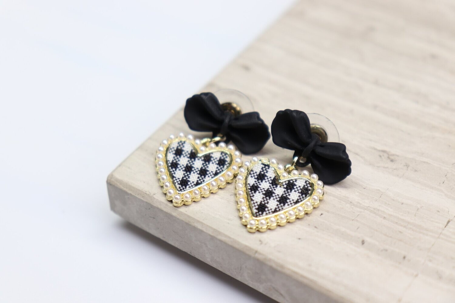 Parisian Earrings, Color: Black