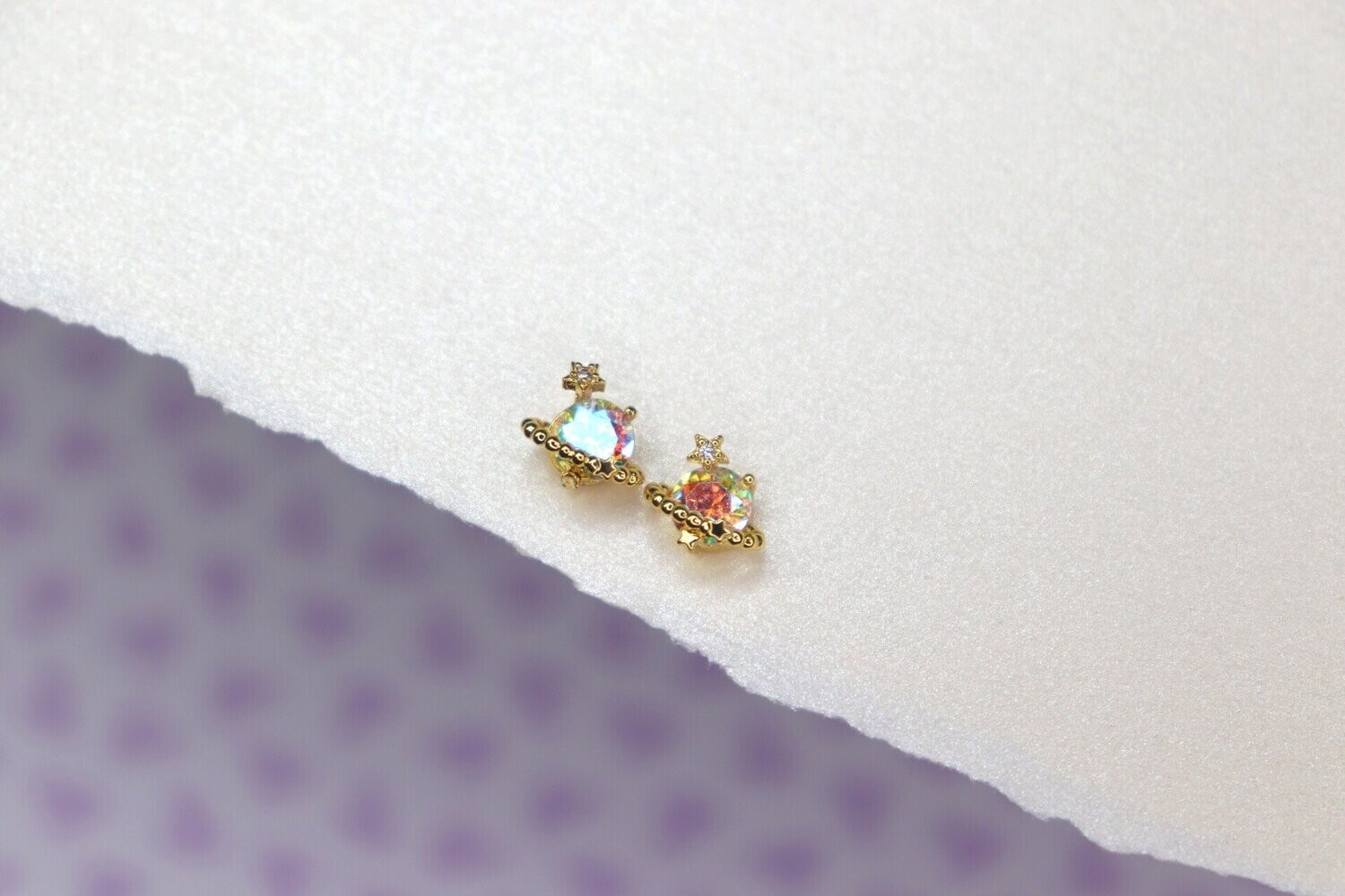 Dreaming Aura Galaxy​ Studs, Color: Gold Dreaming Galaxy​ Studs