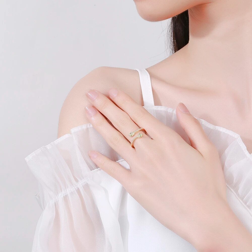 Double Snake Head Ring