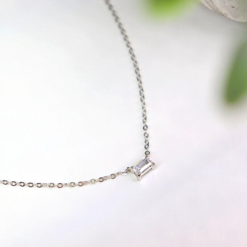 Solitaire Necklace