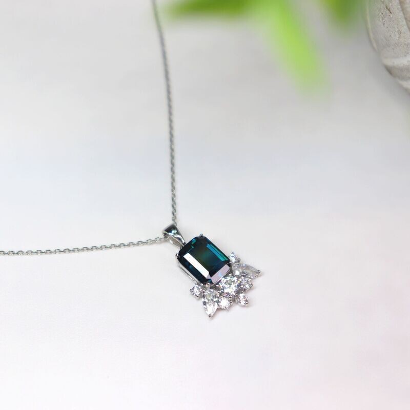 London Blue Sapphire Necklace
