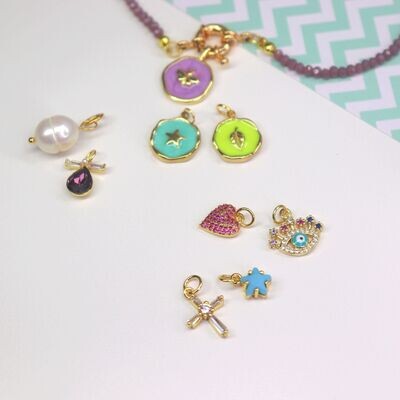 Charms & Pendants