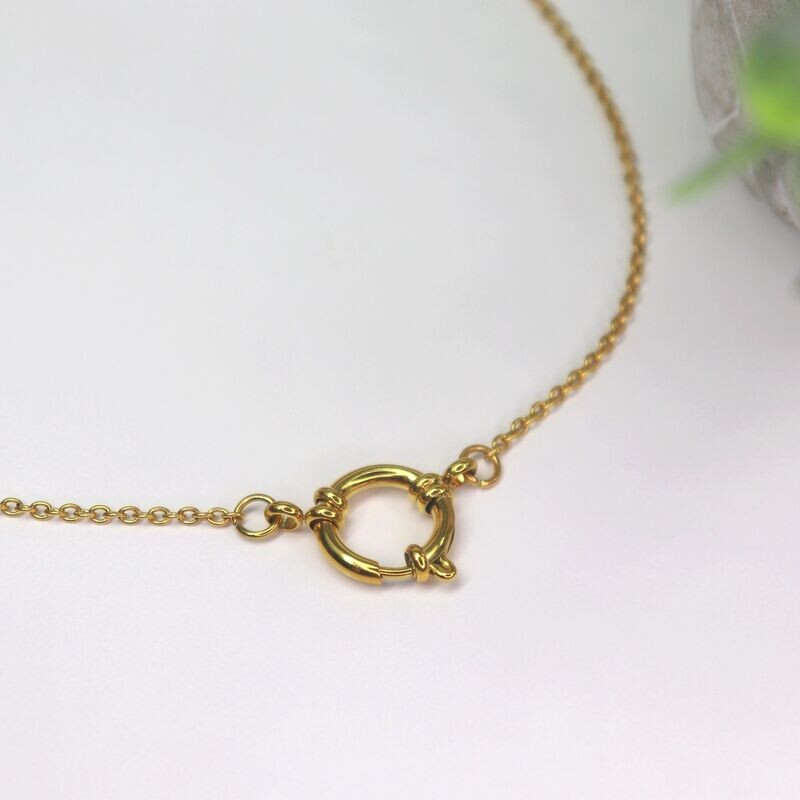 Round Spring Lock Necklace