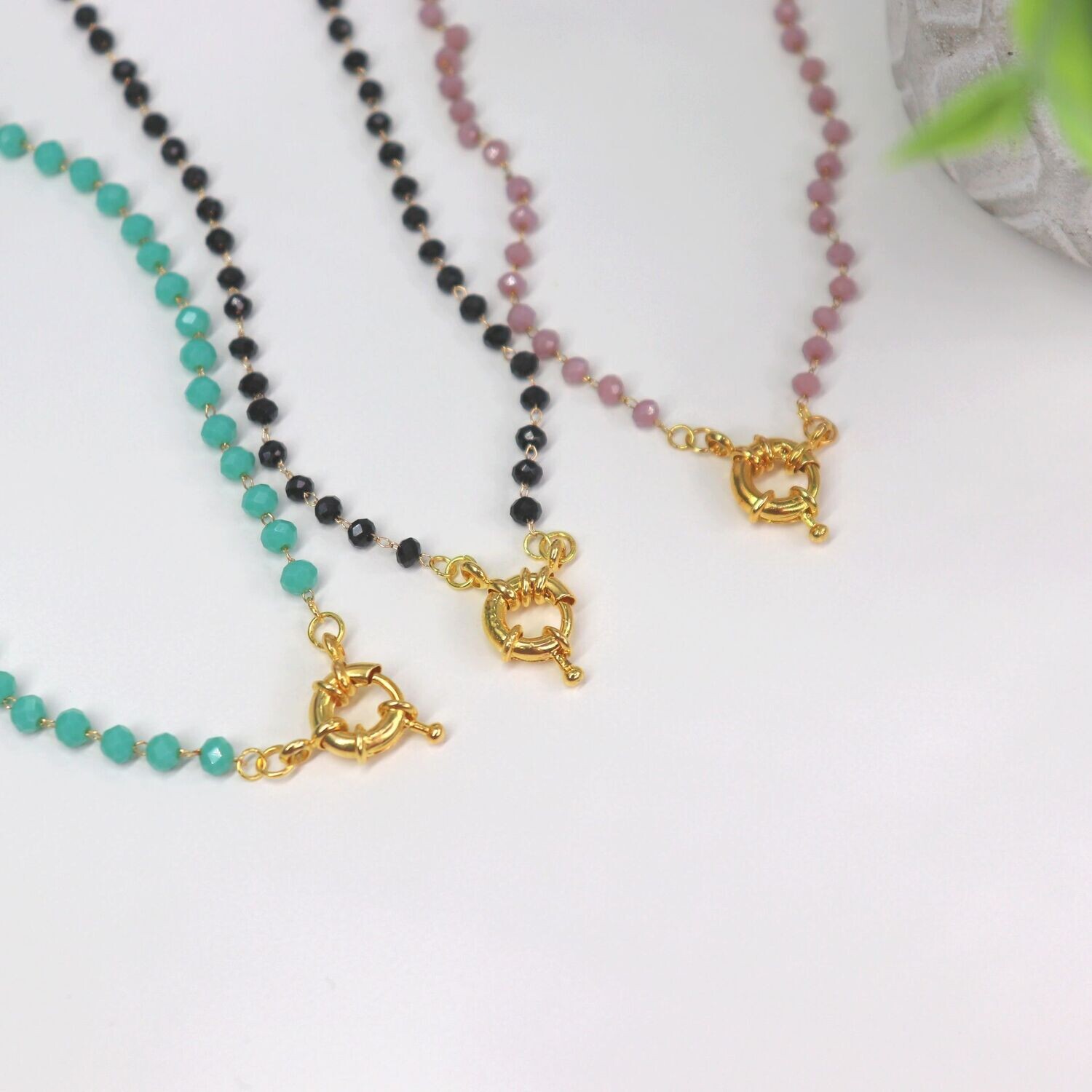 Base Lock Choker Necklace