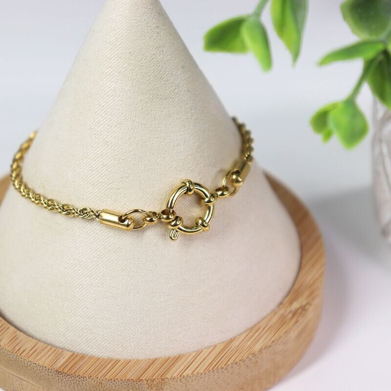 Rope Bracelet with Round Spring Lock