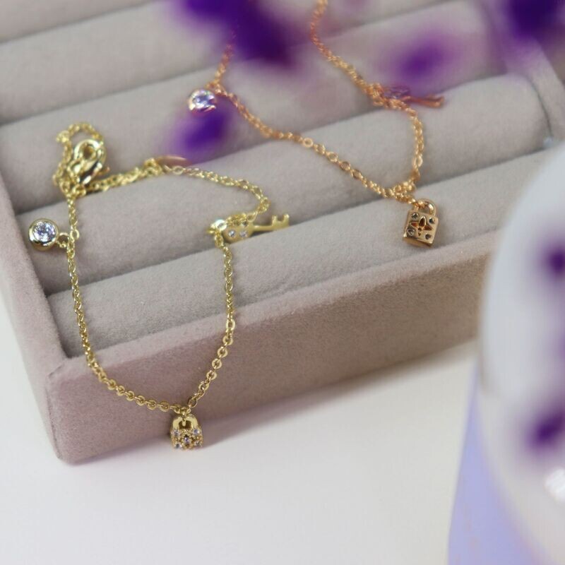 Lovely Charm Bracelet