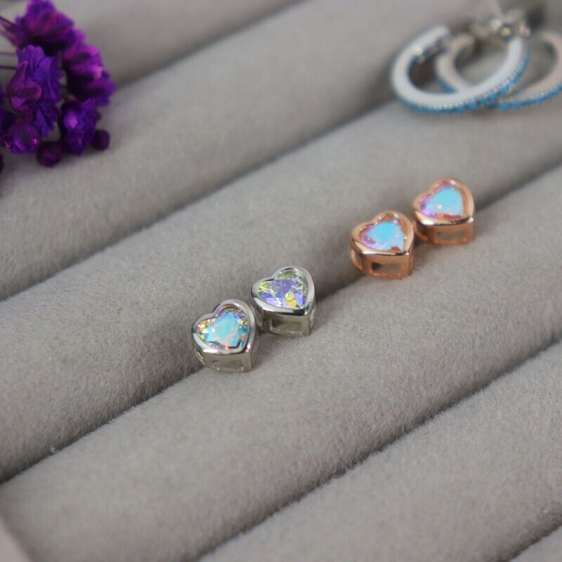 Heart Aura Diamond Earrings