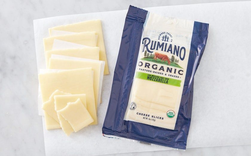 Sharp Cheddar Slices - Rumiano - 6oz