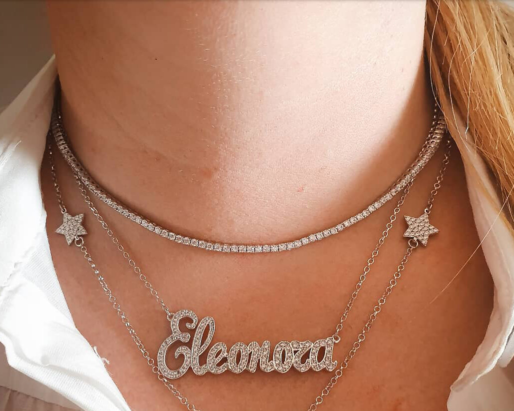 Collana con nome corsivo