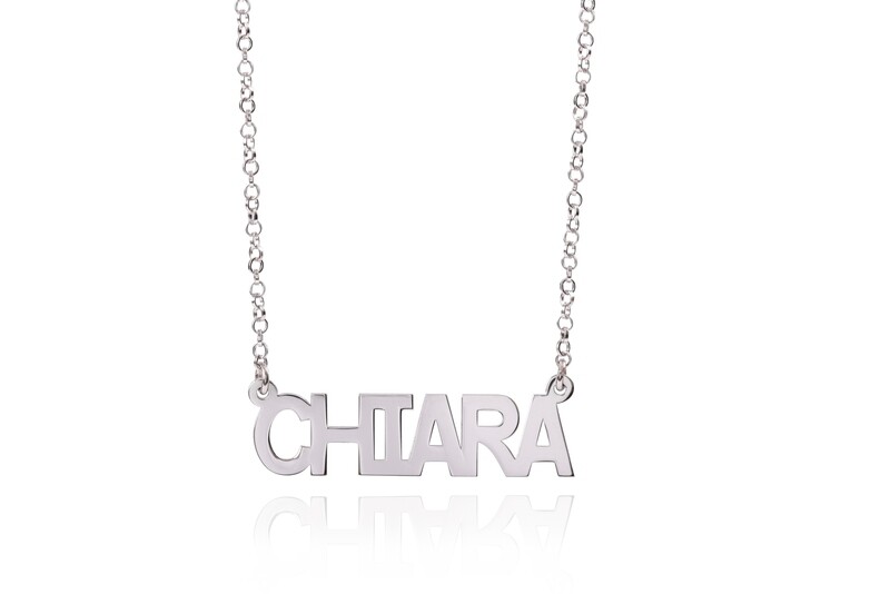 Collana con nome liscia
