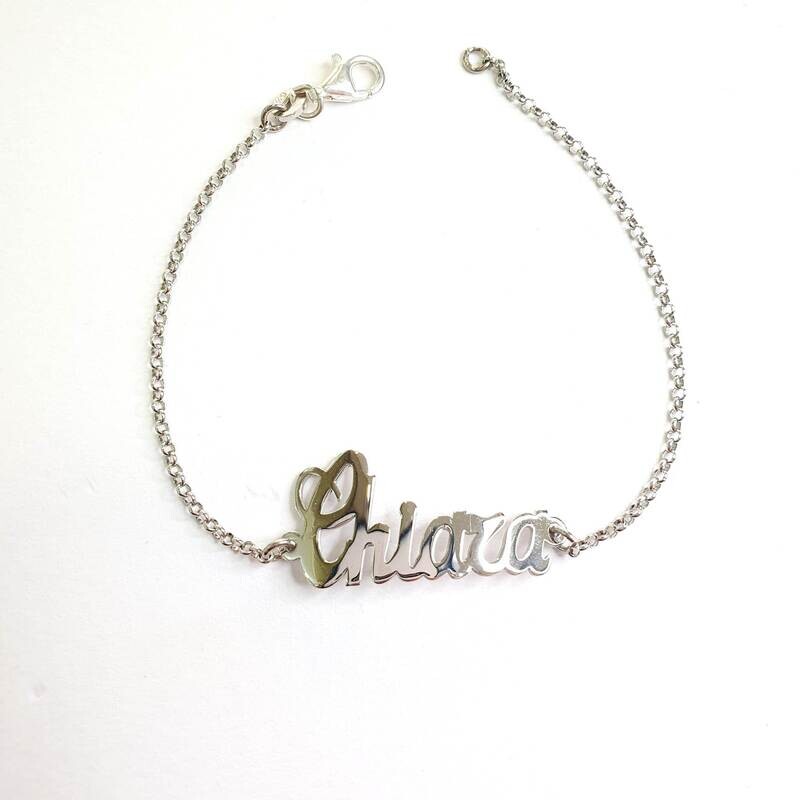 Bracciale con nome corsivo liscio