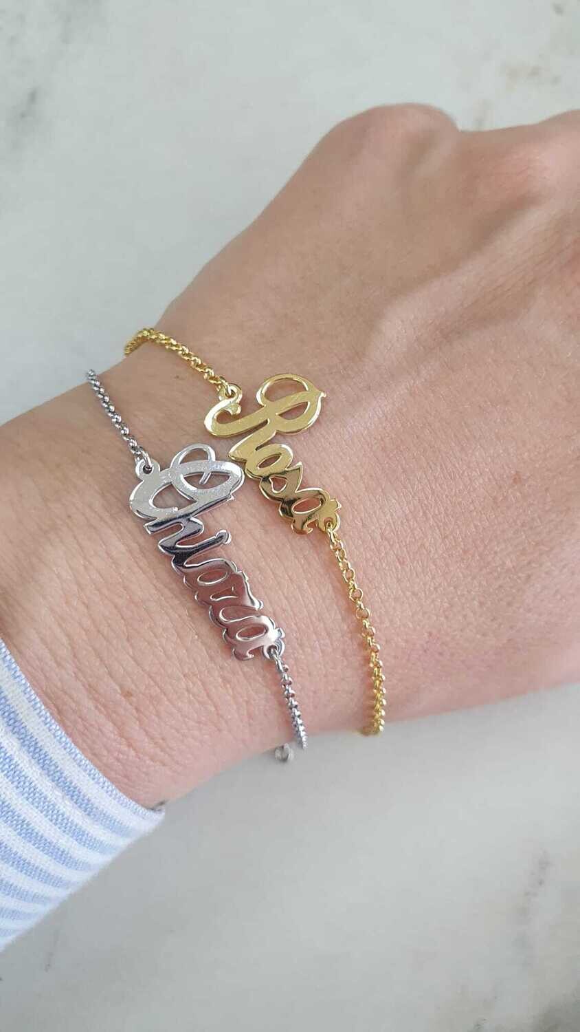 Bracciale con nome corsivo liscio