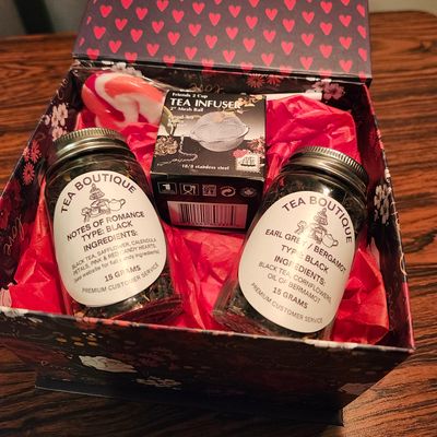 Tea Kits/ Gift Sets