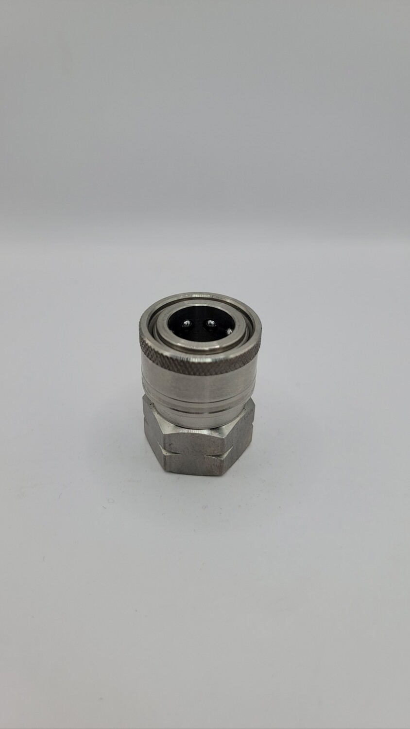 QC Socket 3/8" SS FNPT
