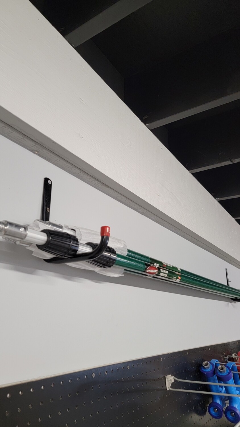 Dynamic 6'-18' Extention Pole