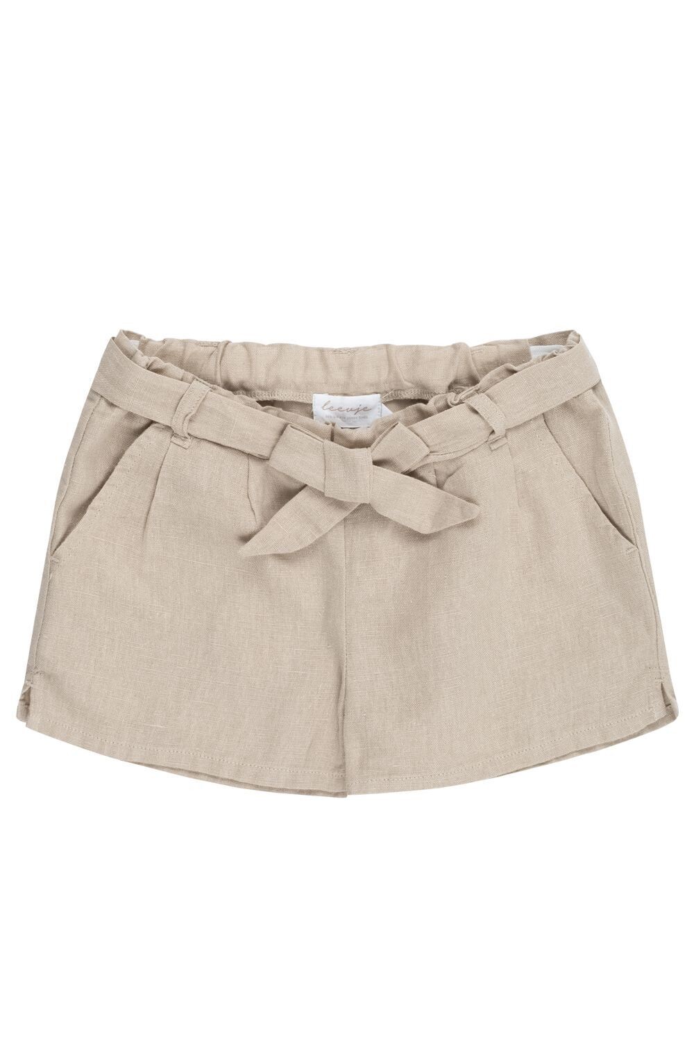 Shorts mit Gürtel