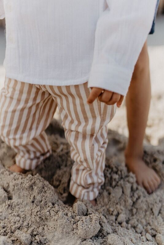 Gestreifte Leinenhose mit Taschen beige coffee