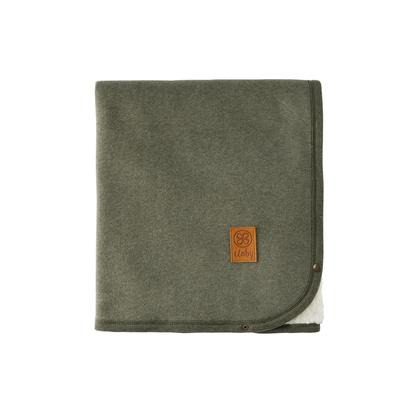 Cloby Multifunktionale Teddy Decke - forest green Cloby Multifunktionale Teddy Decke - forest green
