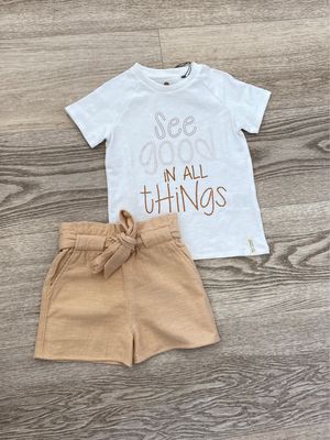 Leinenshorts & T-Shirt "See good in all things"