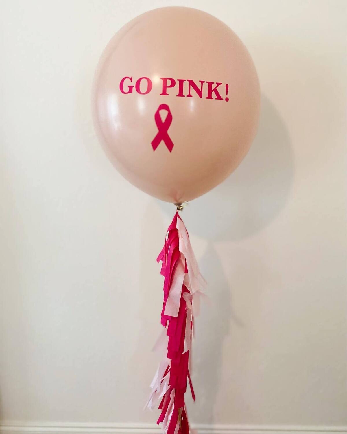 GO PINK JUMBO BALLOON (24")