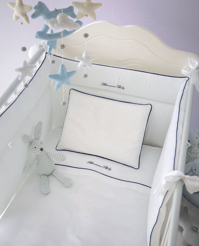 Completo Copripiumino Lettino sponde con Paracolpi Blumarine baby art. Baby Blu