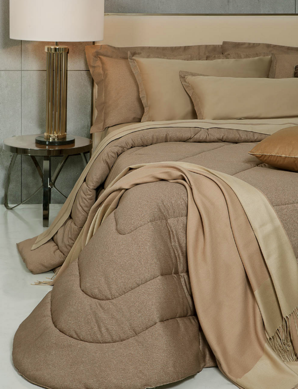 Trapunta invernale matrimoniale in Raso di Cotone Borbonese art. Minimal Trapunta invernale matrimoniale in Raso di Cotone Borbonese art. Minimal