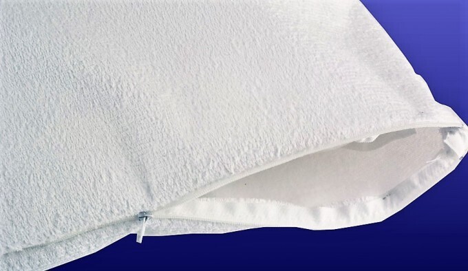Federe copriguanciale Clean impermeabile traspirante antiacaro con cerniera Federe copriguanciale Clean impermeabile traspirante antiacaro con cerniera